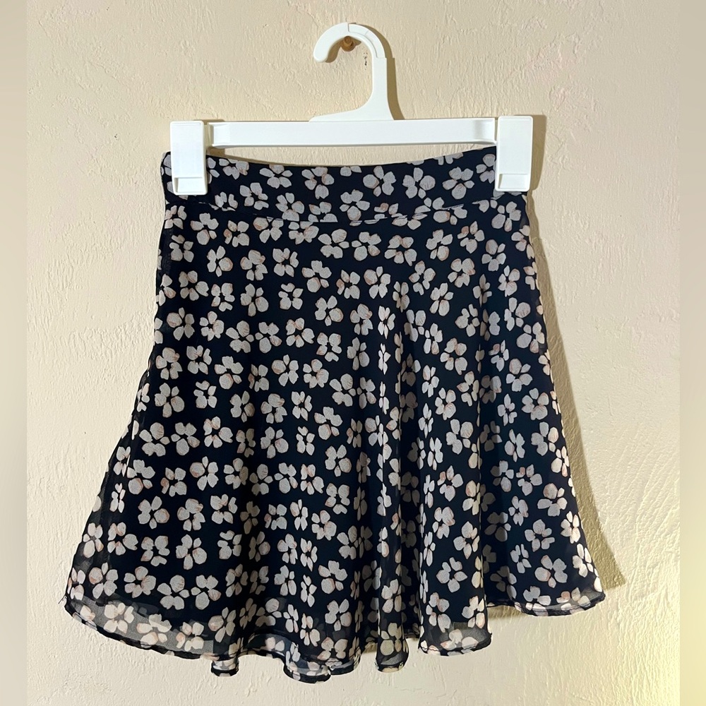 Flow flower skirt